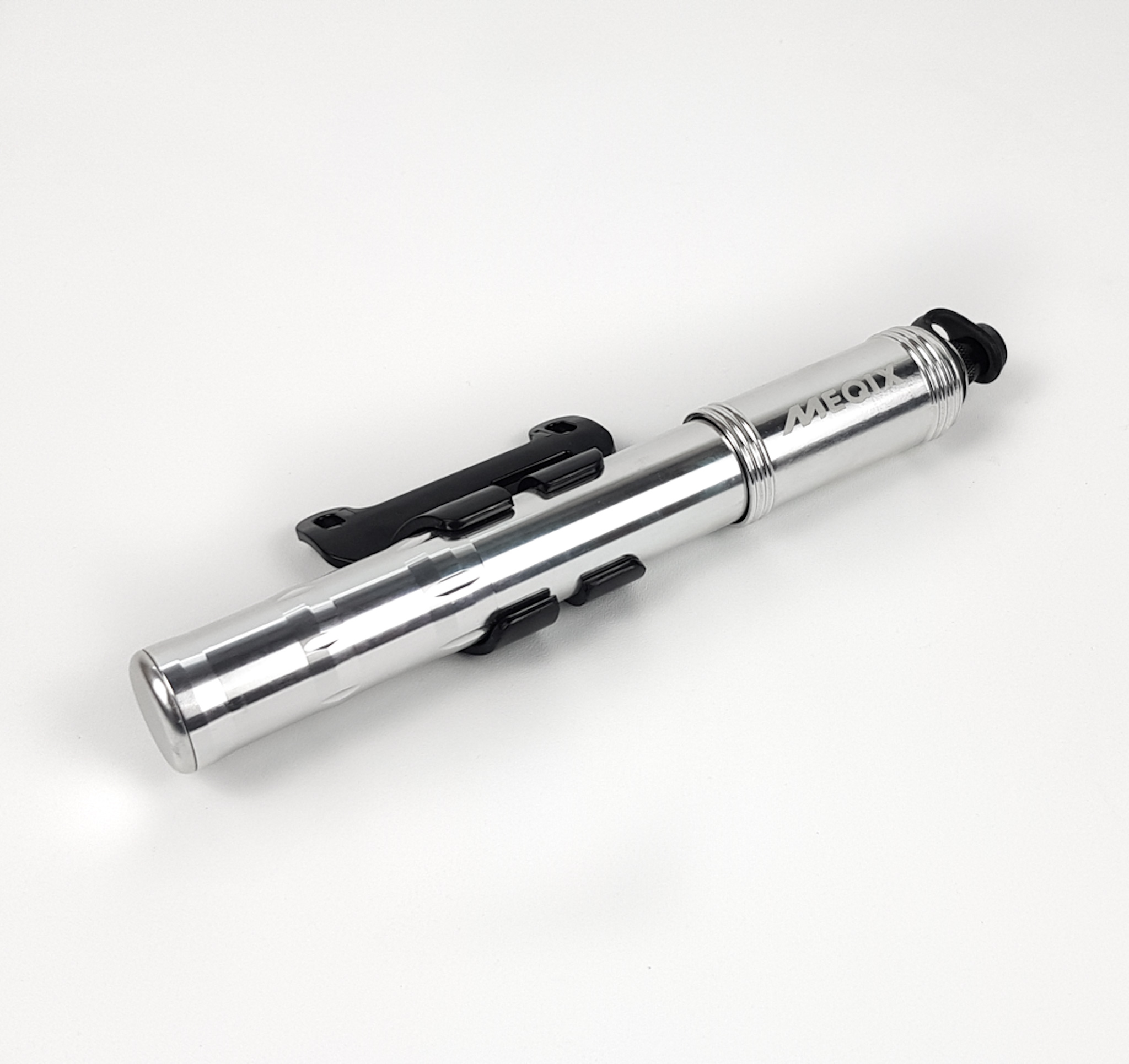 Meqix Mini-Luftpumpe Airlift HV-L-G silber